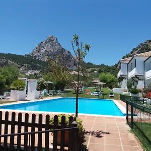 https://hotel-villa-de-grazalema.es-andalucia.com